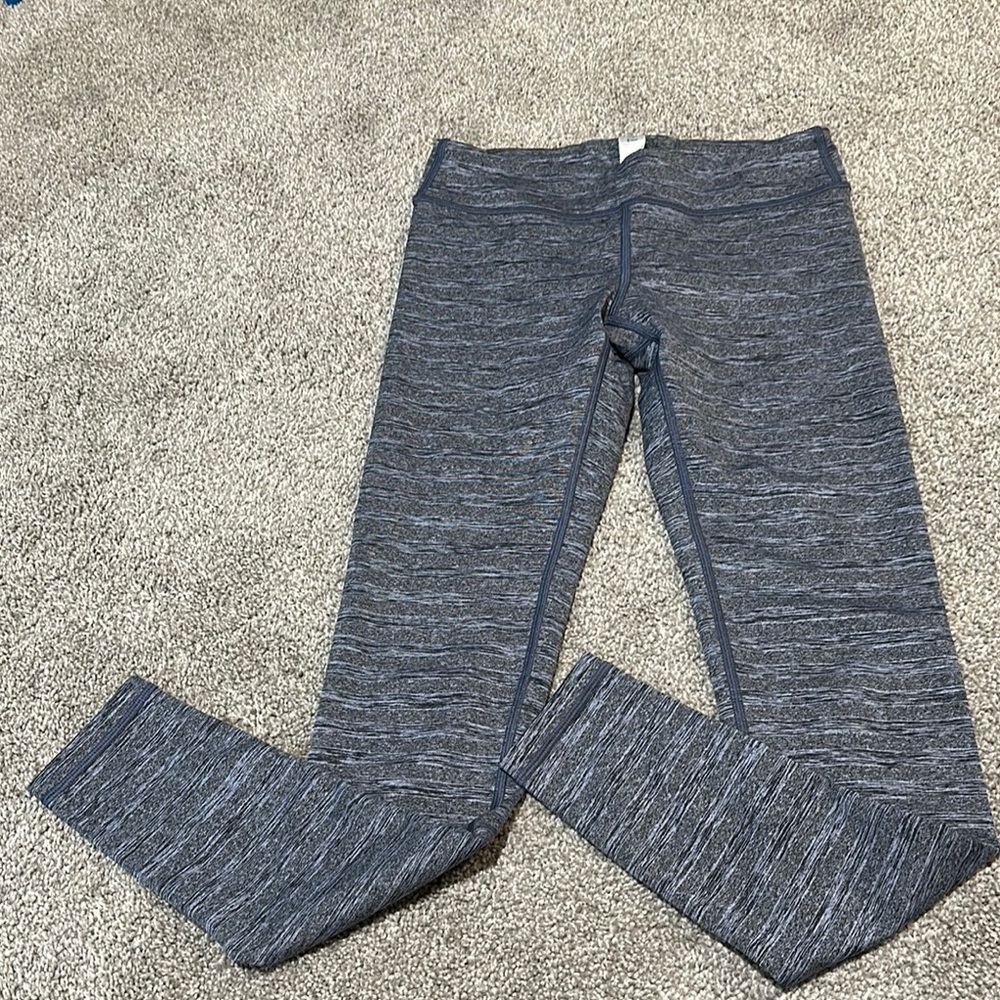 Ivivva by Lululemon blue striped and Heathered leggings girls‎ size 12